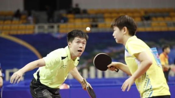 也向其他球 也向其他球