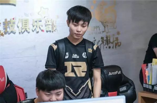 是不够的 是不够的