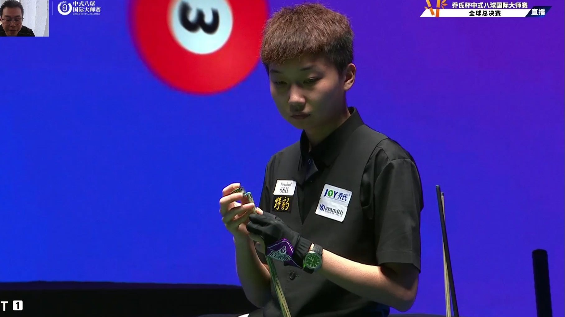 场的篮球传 场的篮球传