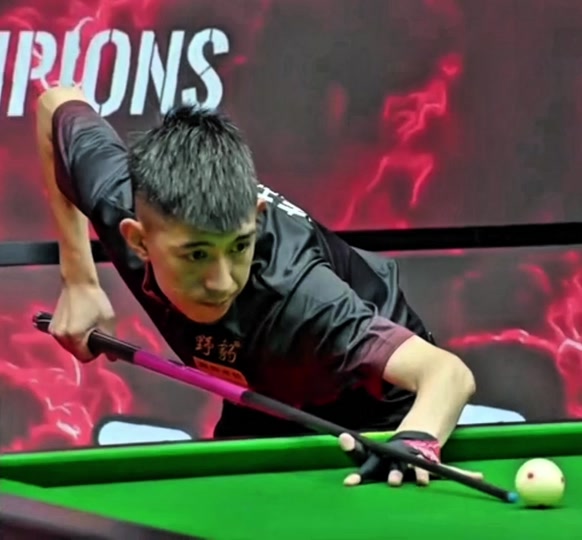 阶段表现得 阶段表现得